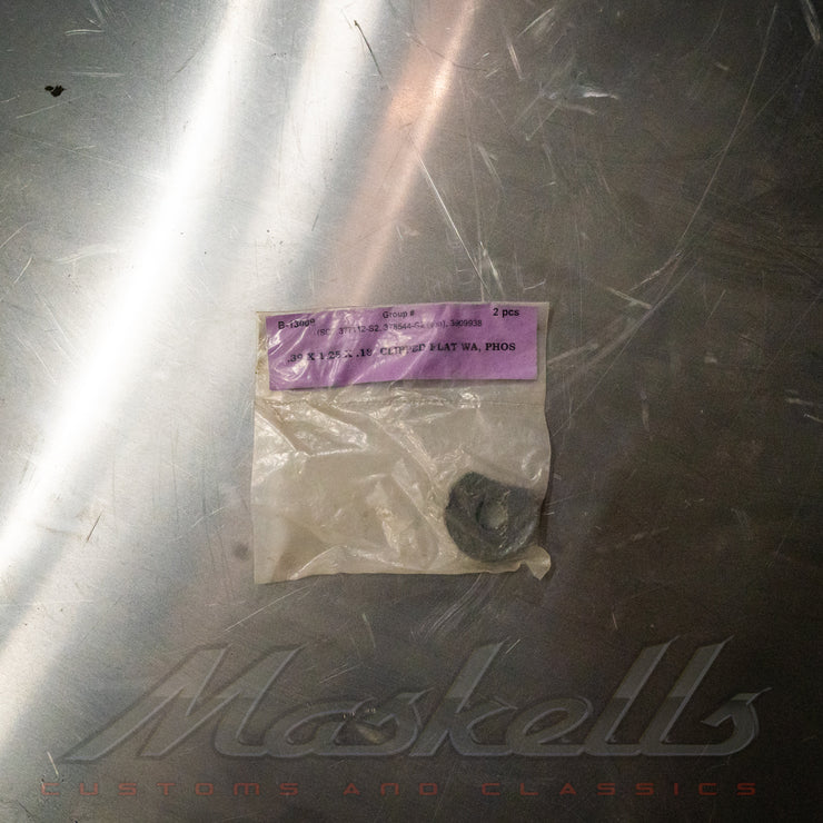 Assorted mustang fixtures